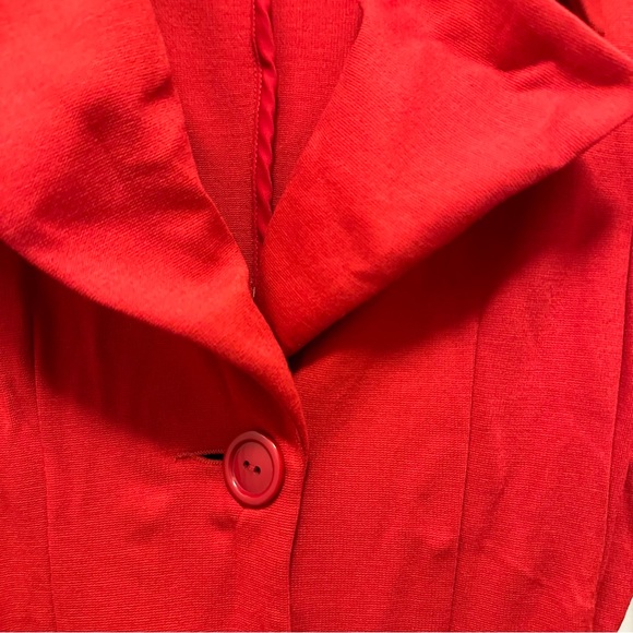 Le château made in Canada brilliant red stretchy jacket/ dress - Picture 7 of 14